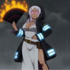 Meet your Posher, Mia